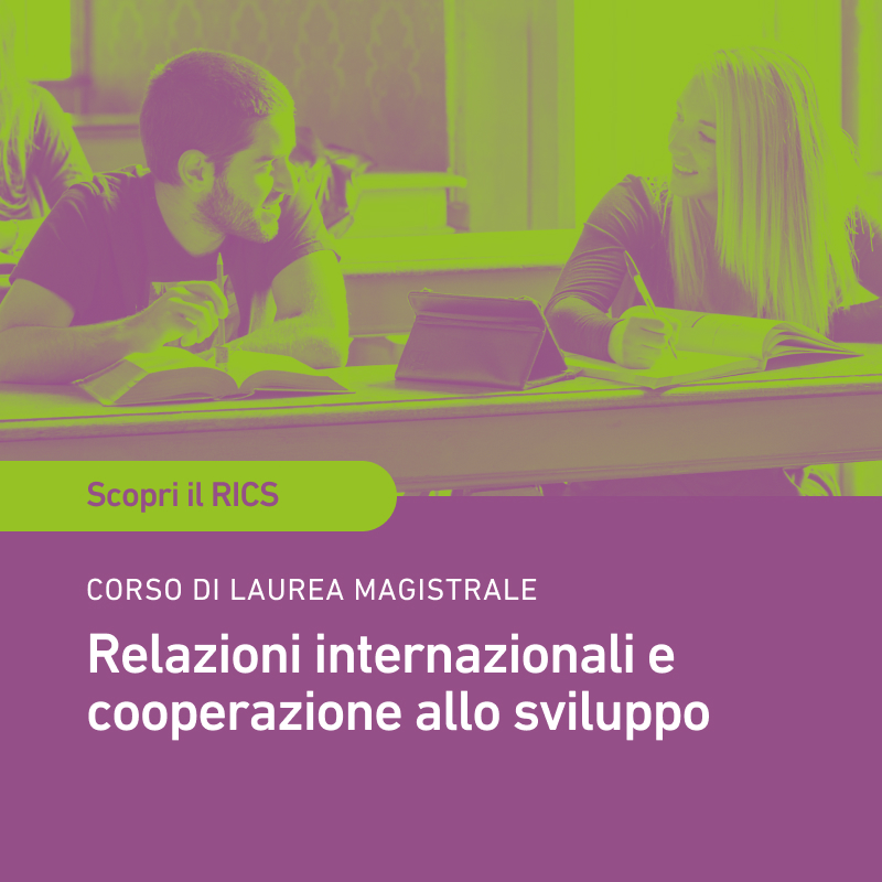 ragazzi sorridenti