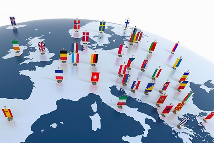 Europa con bandiere