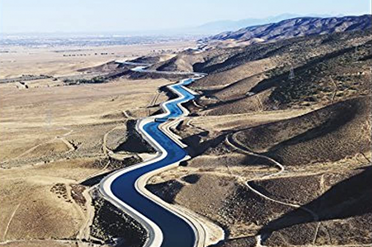 particolare della copertina del libro "Principles of Water Resources": un corso d'acqua