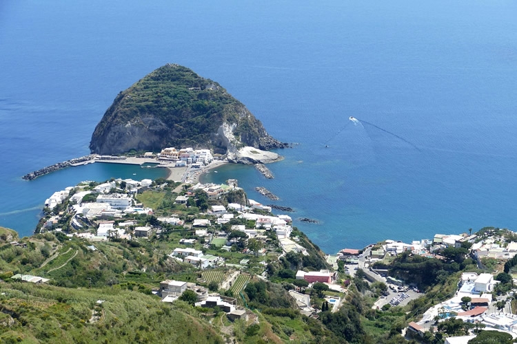 l'isola di Ischia