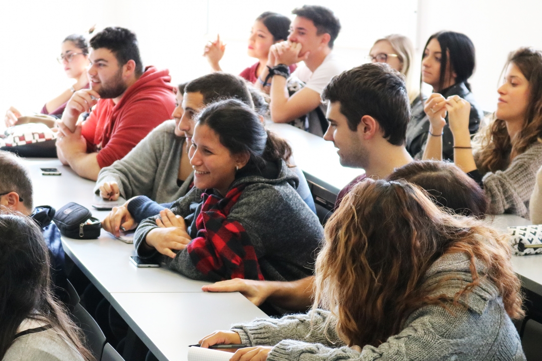 studenti durante l'incontro