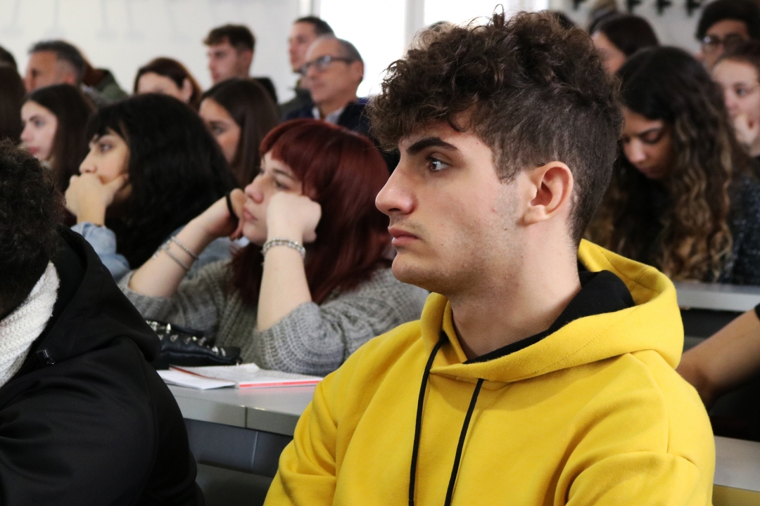 studenti durante l'incontro