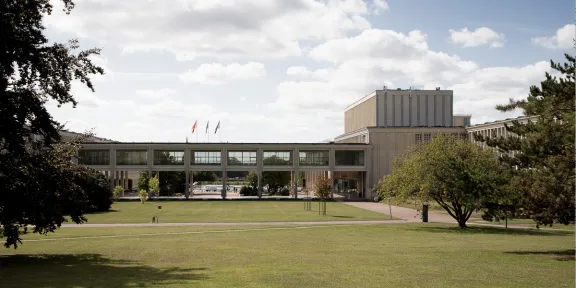 un scorcio del campus dell'Università di Caen