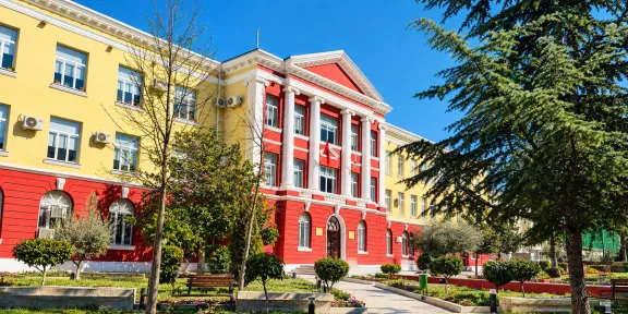 la sede dell'università di Tirana